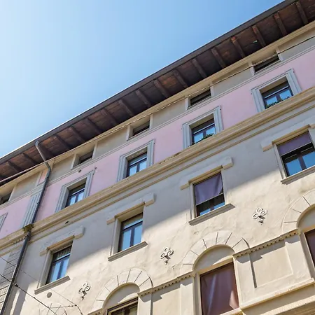 Vecellio, Rustico In Centro A * 的里雅斯特