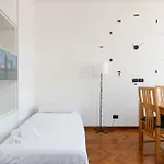 Aria Di Trieste, Lo Sguardo Di Montale
