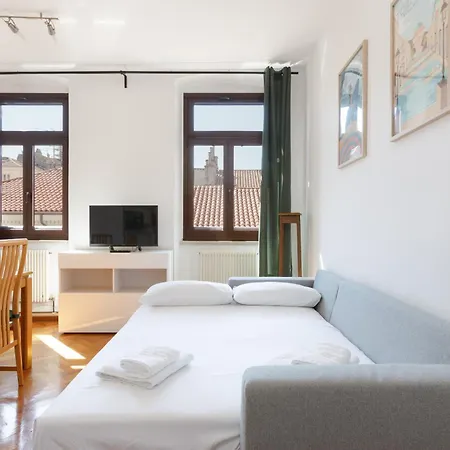 アパート Vecellio, Rustico In Centro A トリエステ