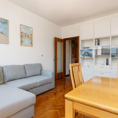 Vecellio, Rustico In Centro A Триест